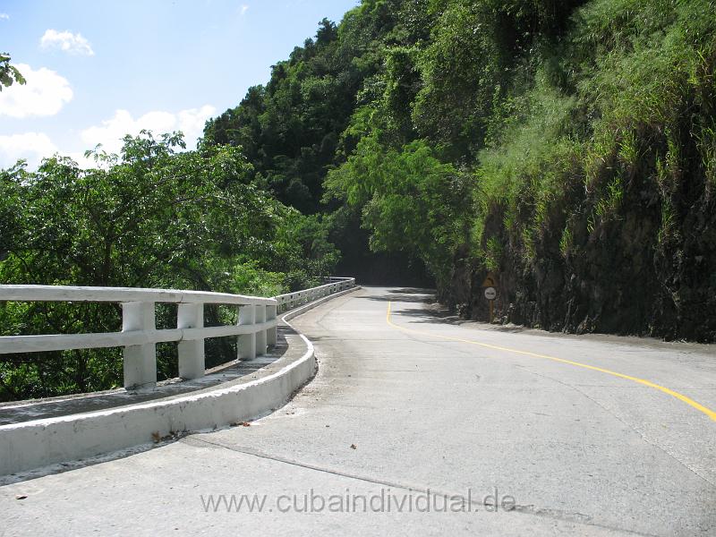 3330 Fahrt von Santiago de Cuba nach Baracoa.JPG