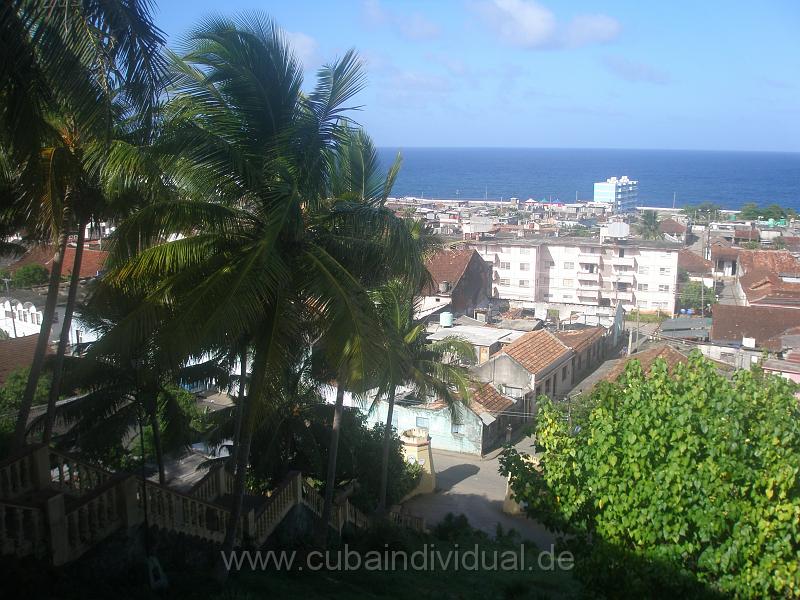 4020 Baracoa - Blick vom Hotel El Castillo.JPG