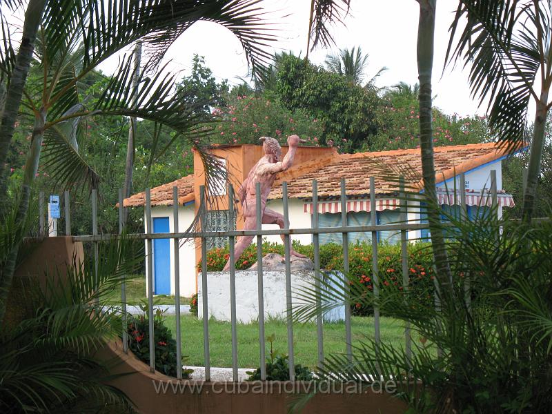 4360 Baracoa - Hotel Santo.JPG