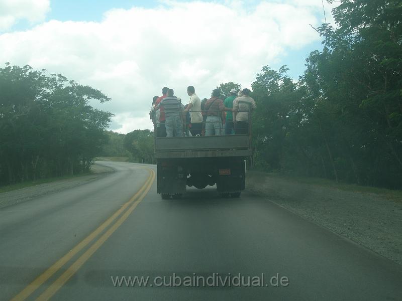 6680 Fahrt von Playa Guardalavaca nach Holguin.JPG